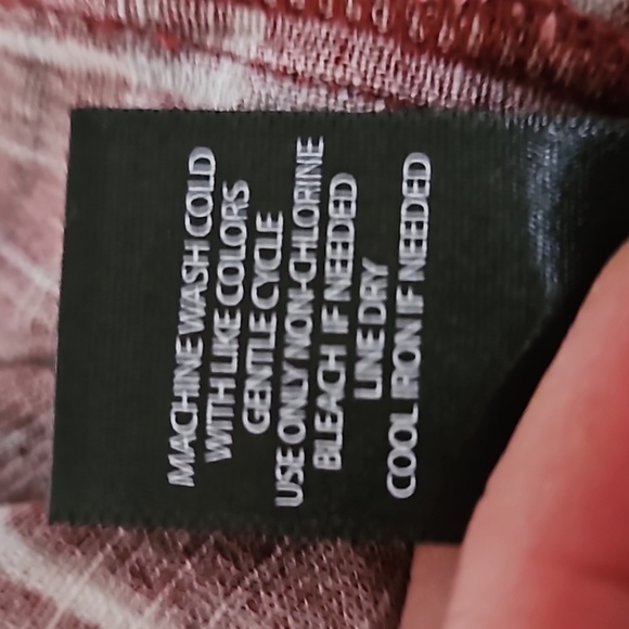 Torrid maroon, biege, black plaid button down top Peplum Sz 0X - Picture 4 of 4